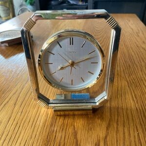 Vintage Linden Gold Toned Desk/Mantel Clock